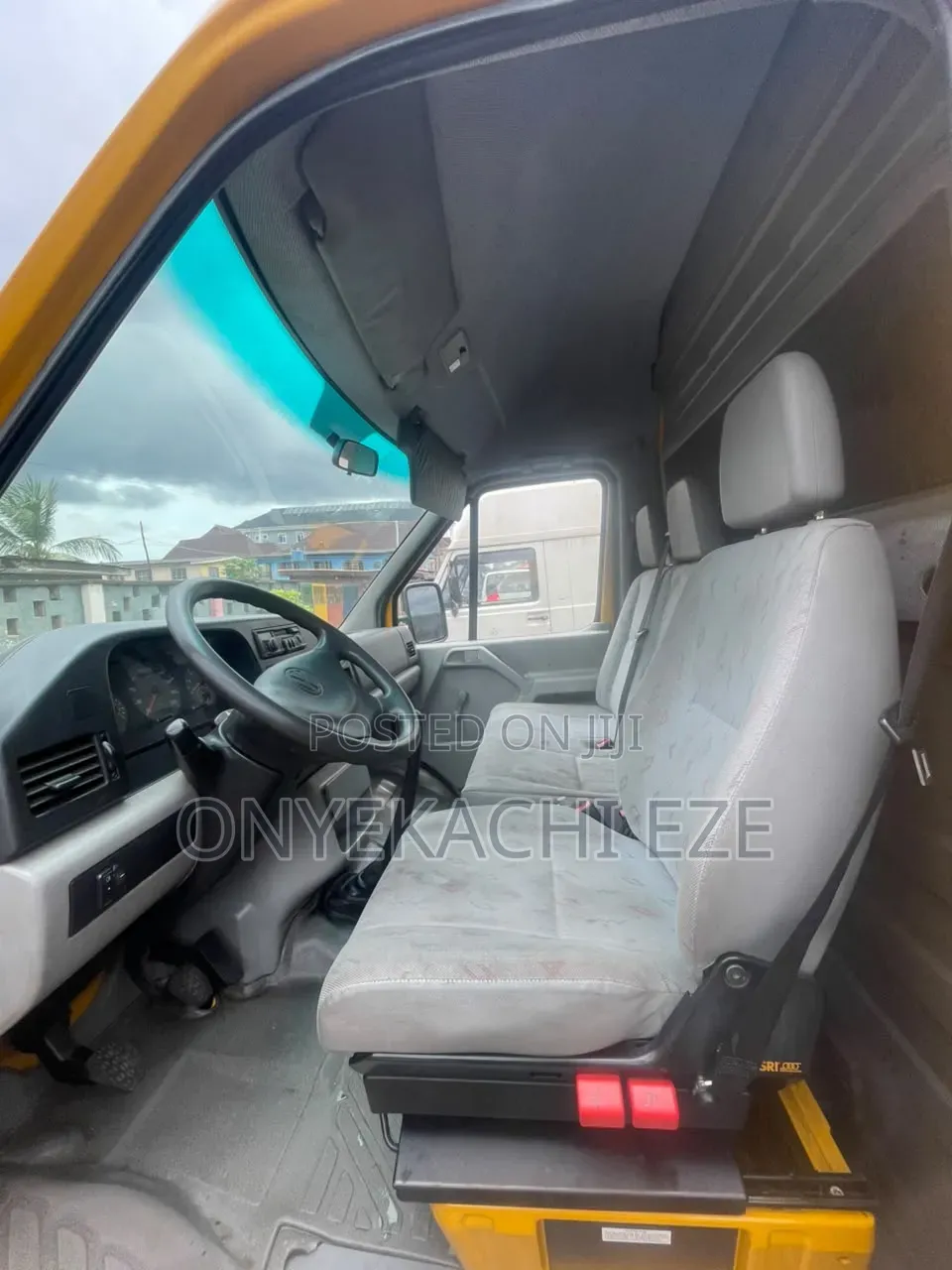 Volkswagen LT 2005 Yellow