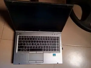Laptop HP EliteBook 8470P 4GB Intel Core i5 HDD 500GB