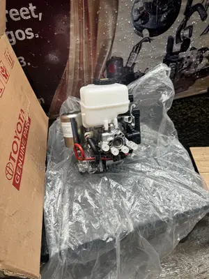 Toyota 4Runner 2014–2017 Complete ABS Pump Module