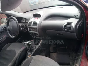 Peugeot 206 2004 Red