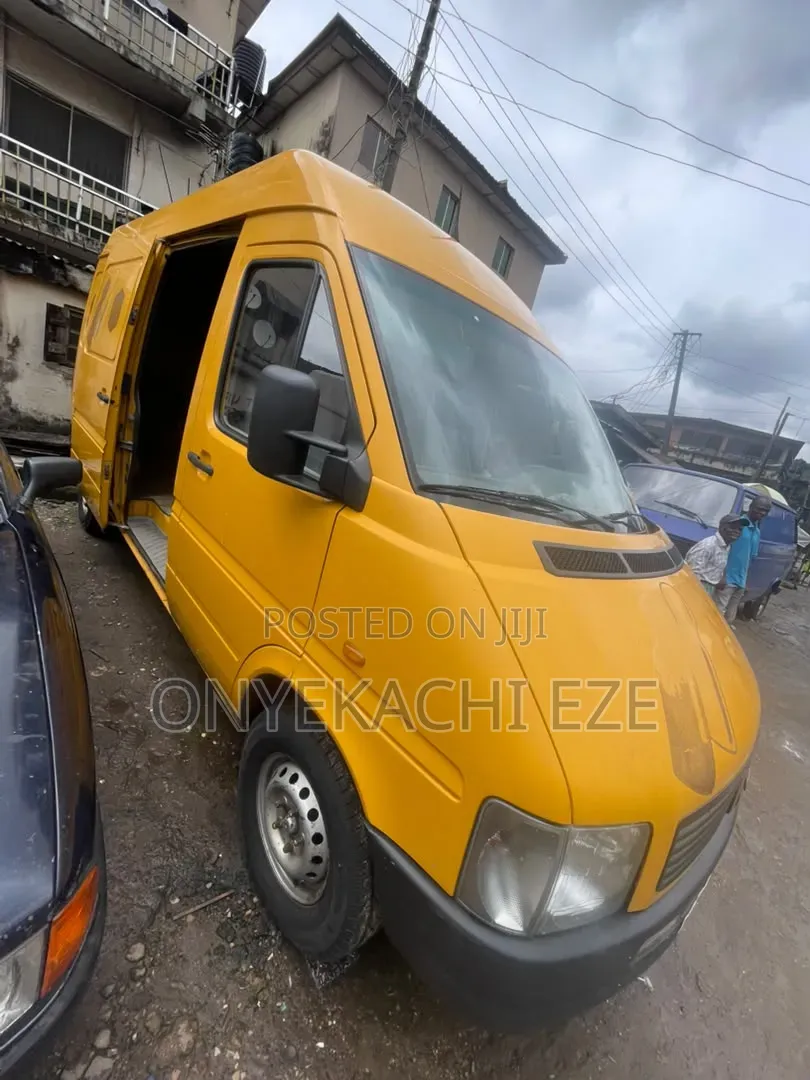 Volkswagen LT 2005 Yellow