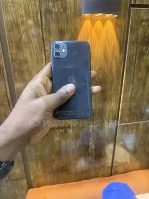 Apple iPhone 11 64 GB Black