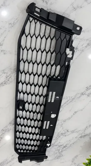 Down Grill for Mitsubishi Pajero Sport 2025