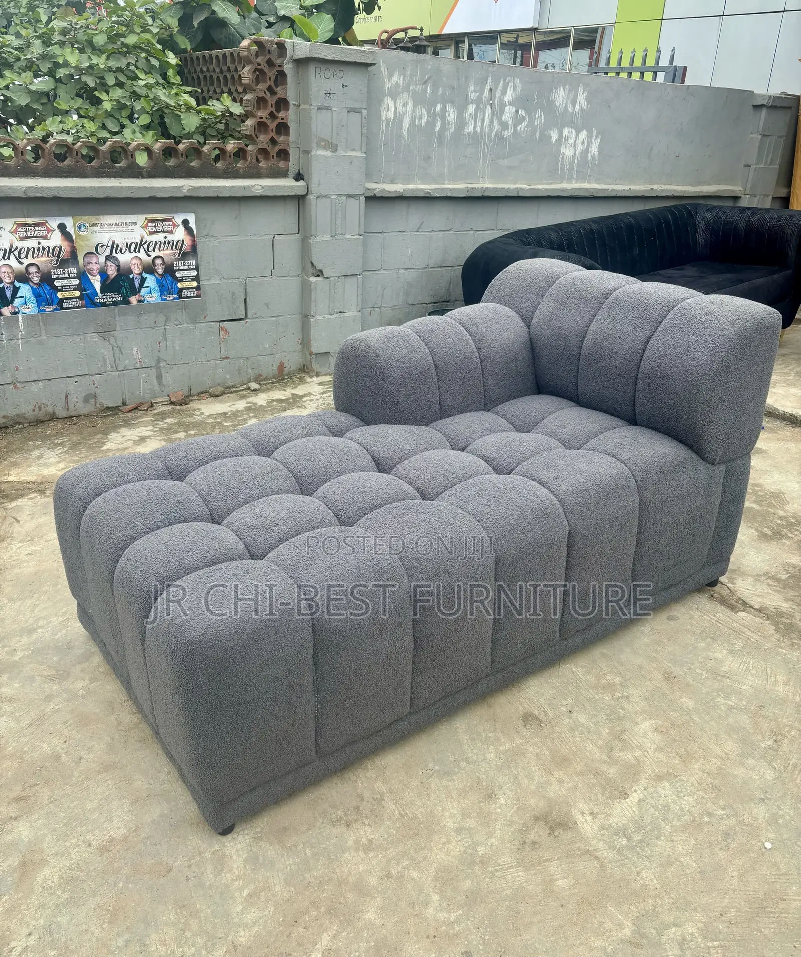 Quality Upholstery Fabric L-Shaped Sofa