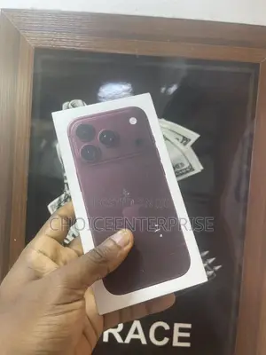 New Apple iPhone 18 Pro 256 GB Purple