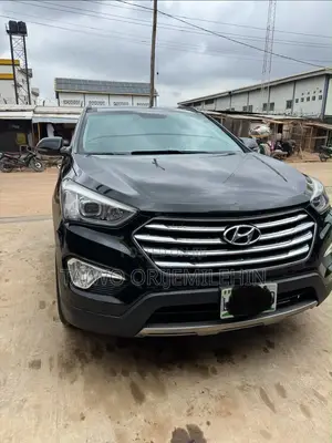 Hyundai Santa Fe Limited 4dr SUV (3.3L 6cyl 6A) 2014 Black