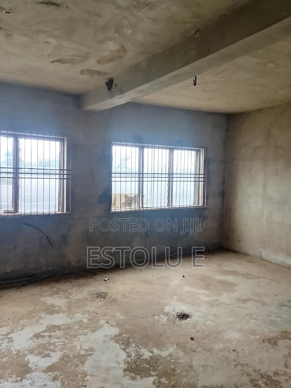Large Warehouse Up for Sale