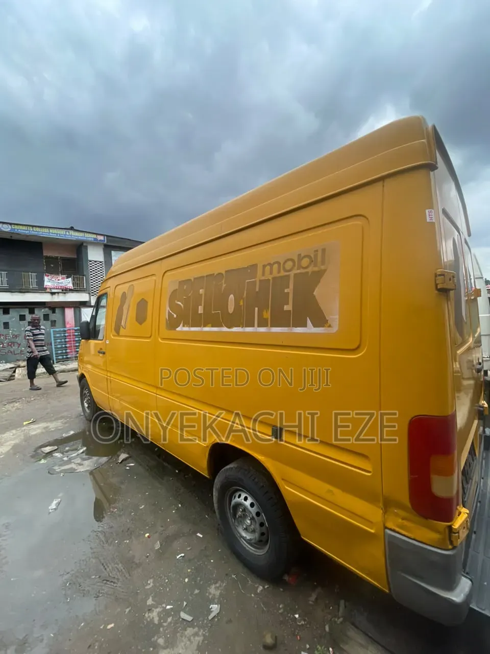 Volkswagen LT 2005 Yellow