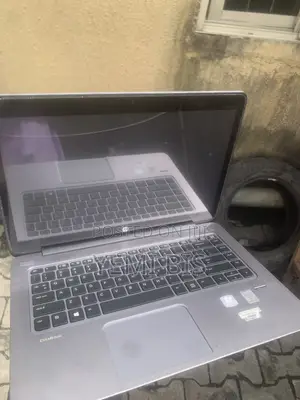 Laptop HP EliteBook Folio G1 8GB Intel Core i5 SSD 256GB