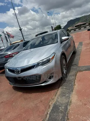 Toyota Avalon 2013 Silver