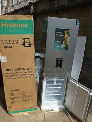 Hisense 35DCB 264L Double Door Fridge With Tempered Glass Shelves