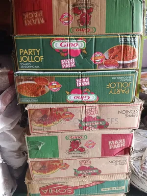 Tin Tomatoes Paste