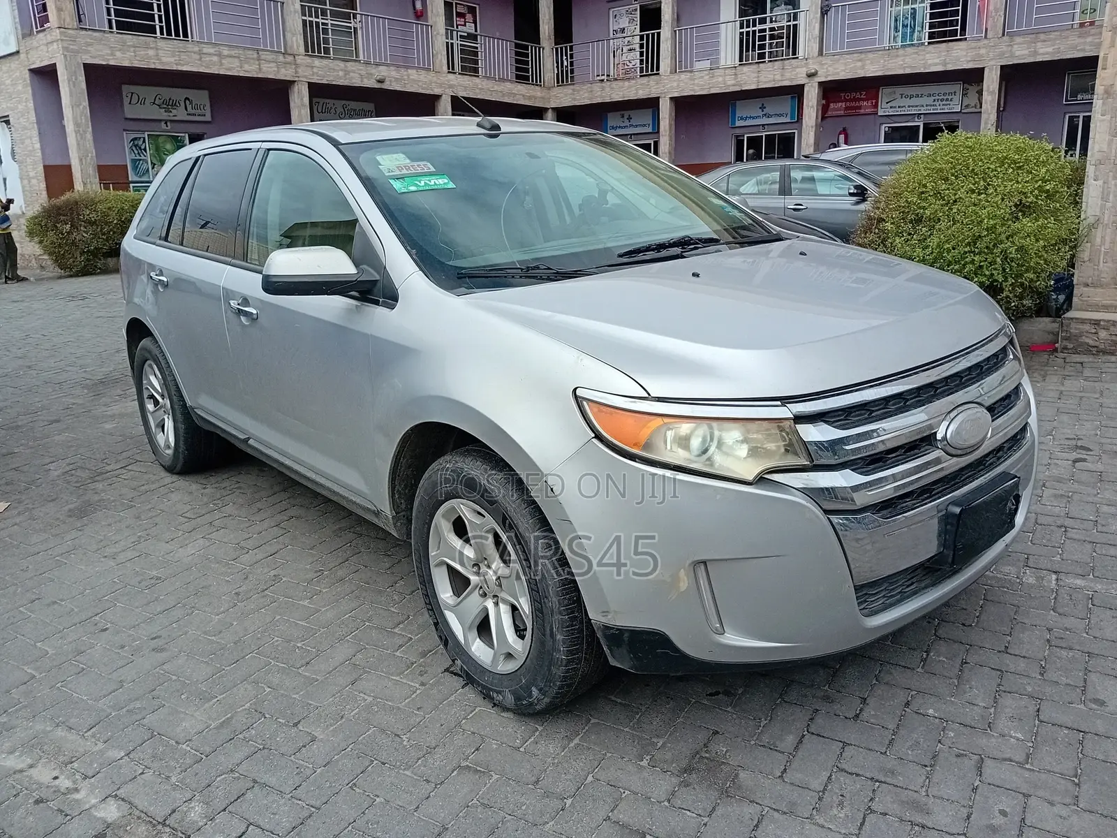Ford Edge 2012 Silver
