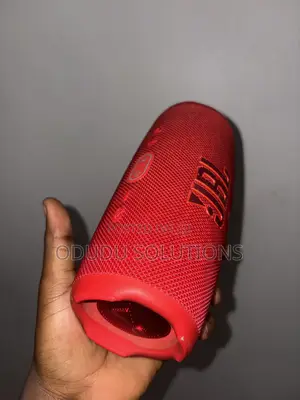 JBL Charge 5
