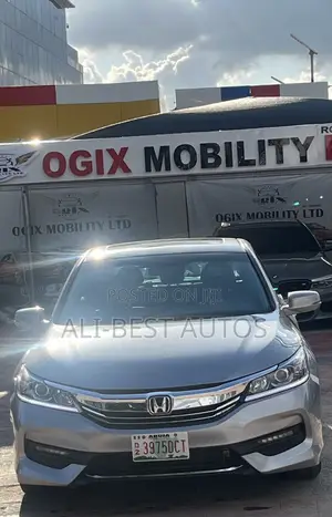 Honda Accord 2016 Silver