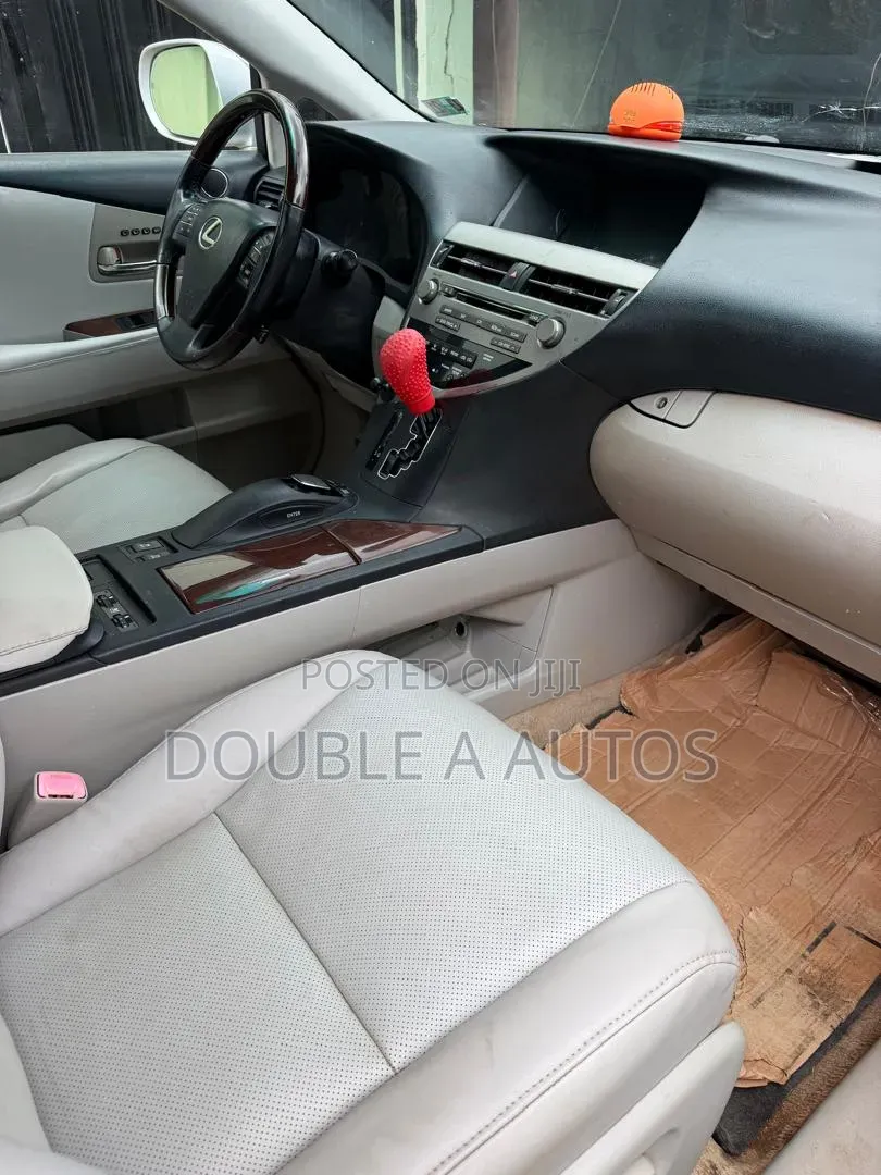 Lexus RX 2011 Silver