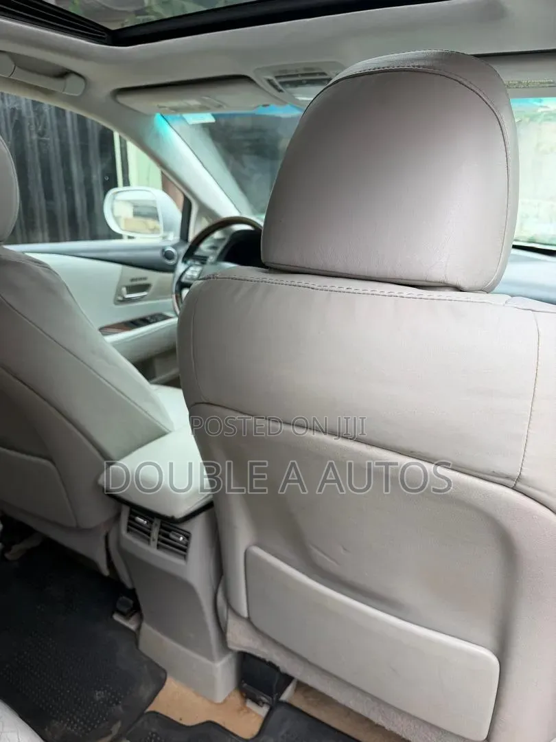 Lexus RX 2011 Silver