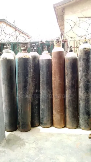 Oxygen Cylinder