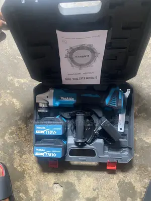 Rechargeable Battery Cutting Mechine
