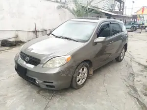 Toyota Matrix 2004 Gray