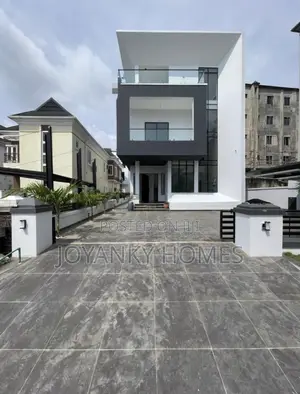 6bdrm Duplex in Lekki County for sale