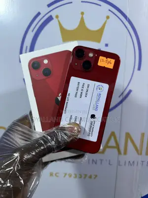 Apple iPhone 13 128 GB Red