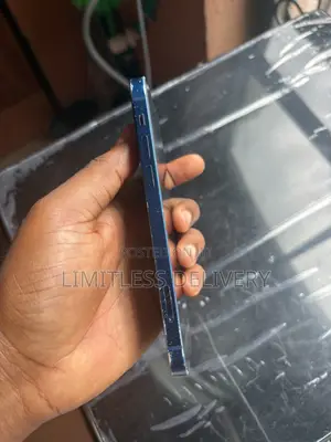 Apple iPhone 12 64 GB Blue