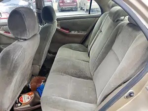 Toyota Corolla 2006 Gold