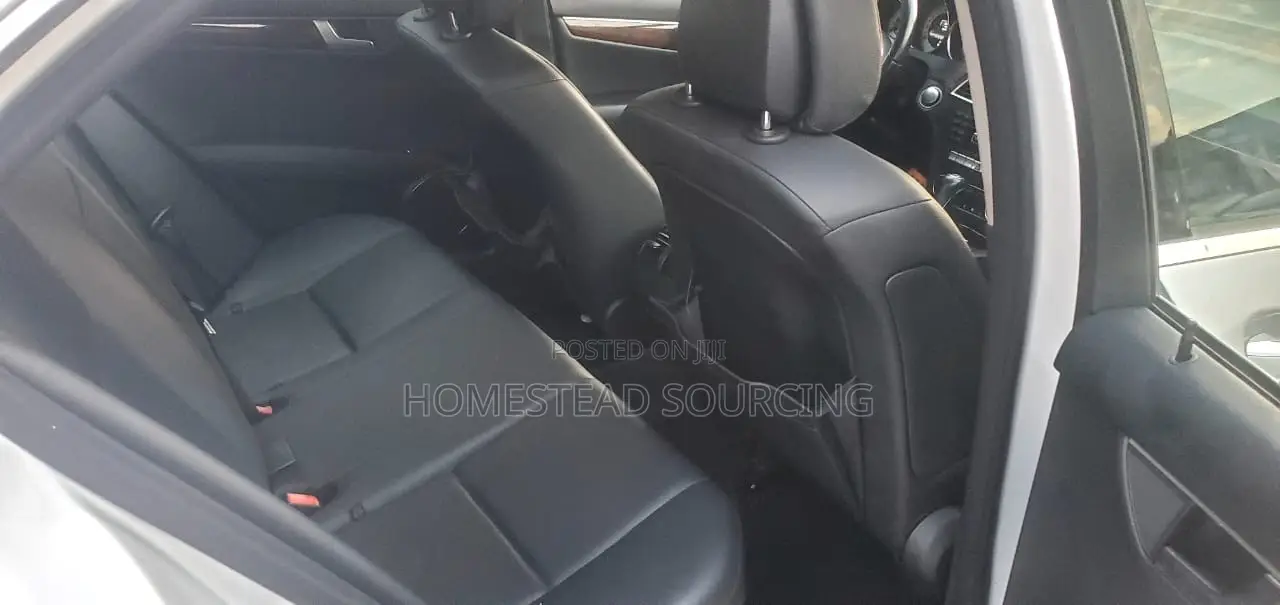Mercedes-Benz C250 2013 Silver