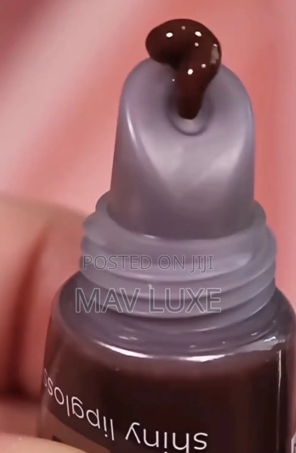 Essence Choco Bomb Shiny Lipgloss