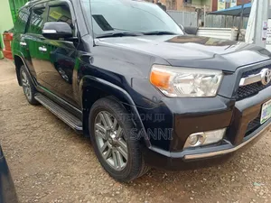 Toyota 4-Runner 2013 Black