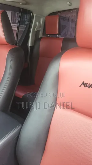 Toyota Hilux 2020 White