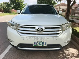 Toyota Highlander 2013 White