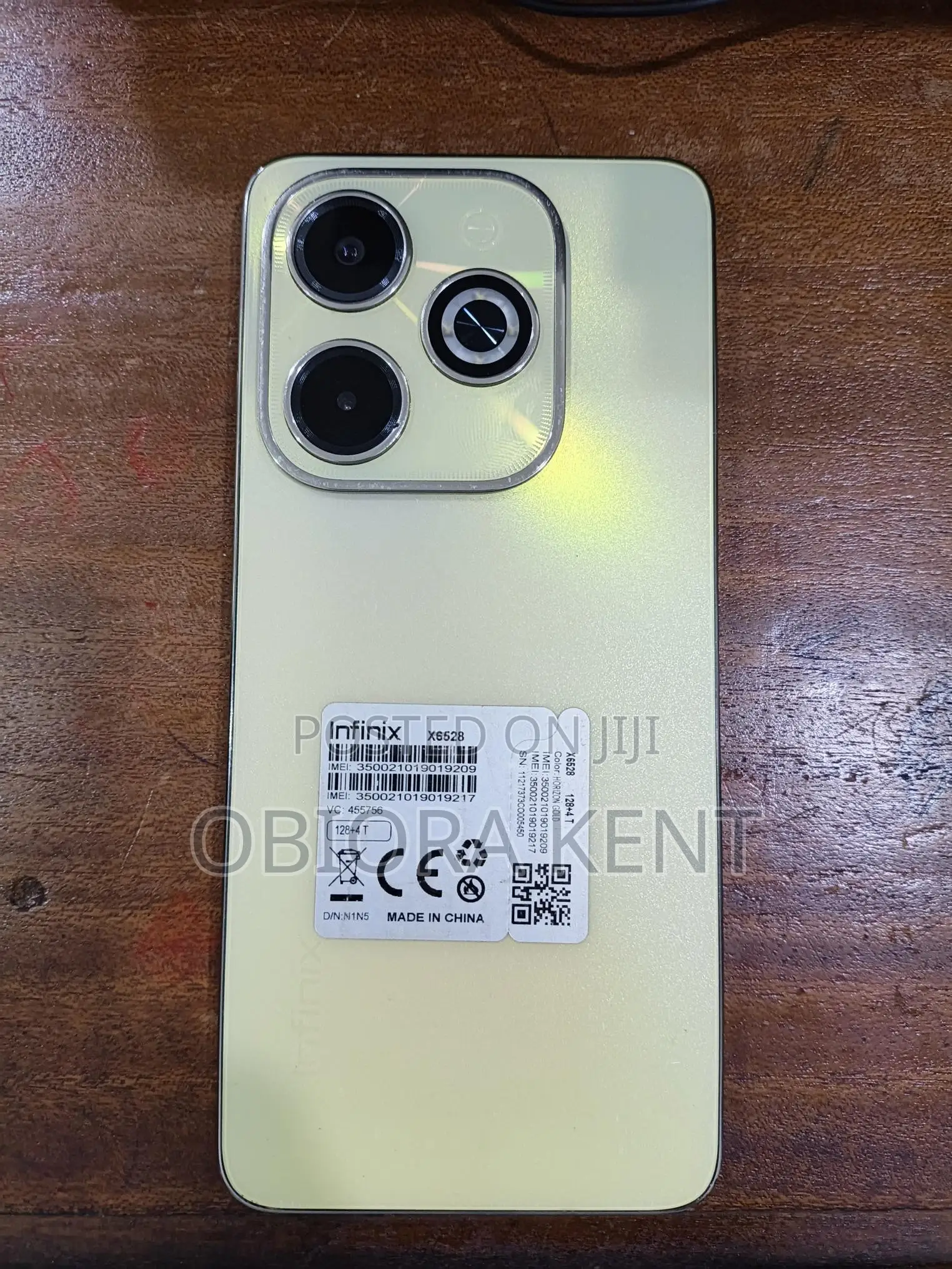 Infinix Hot 40i 128 GB Gold