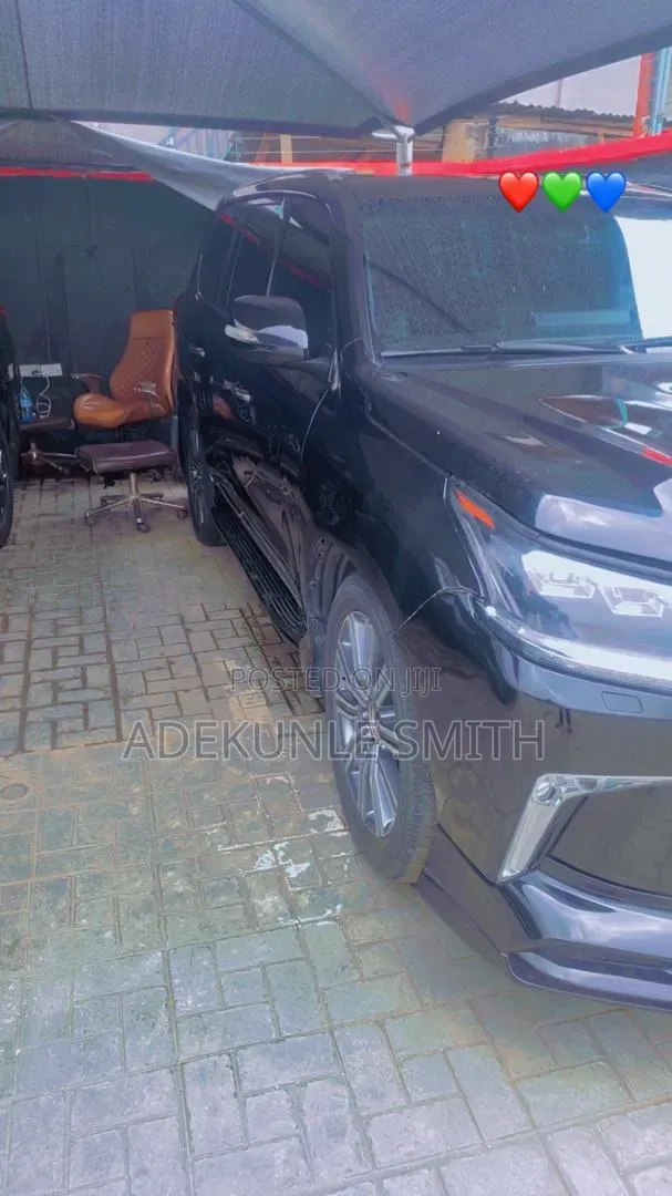 Lexus LX 570