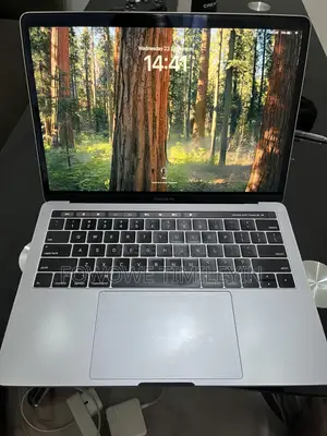 Laptop Apple MacBook Pro 2019 16GB Intel Core i5 SSD 512GB