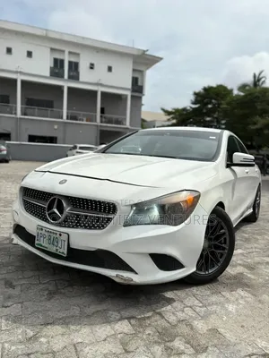 Mercedes-Benz C250 2015 White