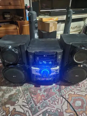 Speaker Box