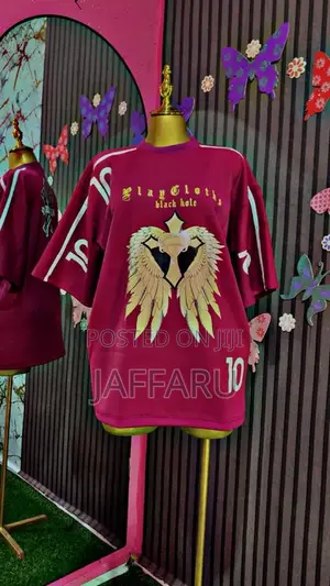 No 10 Oversized T- Shirt