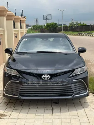Toyota Camry LE 2022 Black