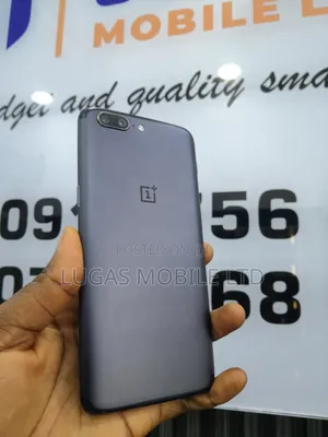 OnePlus 5 64 GB Gray
