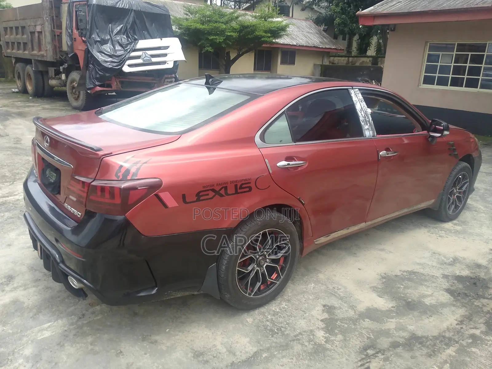 Lexus ES 2010 Red