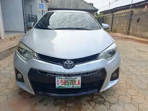 Toyota Corolla 2016 Silver