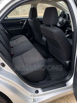 Toyota Corolla 2016 Silver
