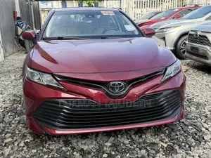 Toyota Camry L FWD (2.5L 4cyl 8AM) 2018 Red