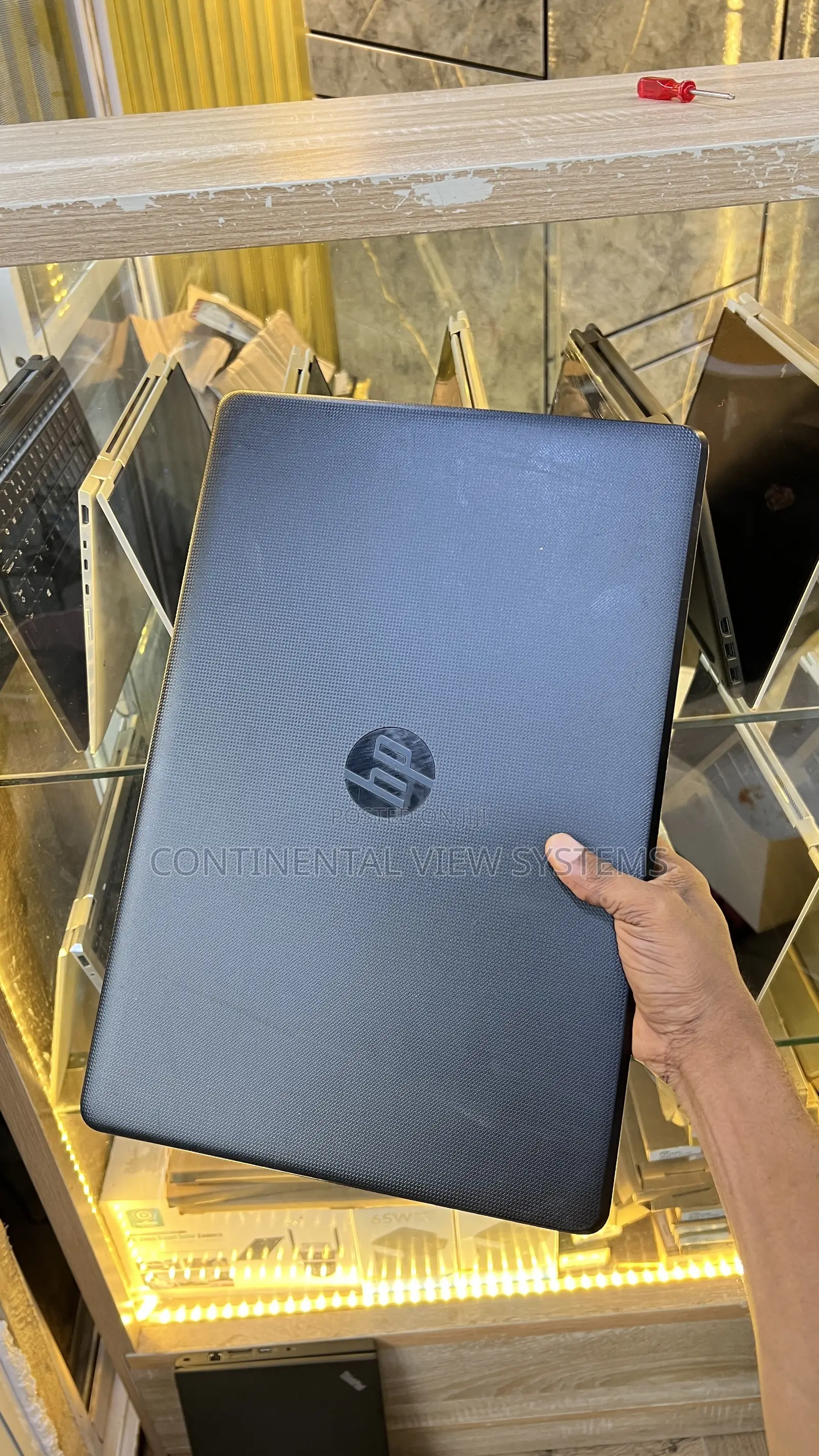 Laptop HP 15s 8GB Intel Core i3 HDD 320GB