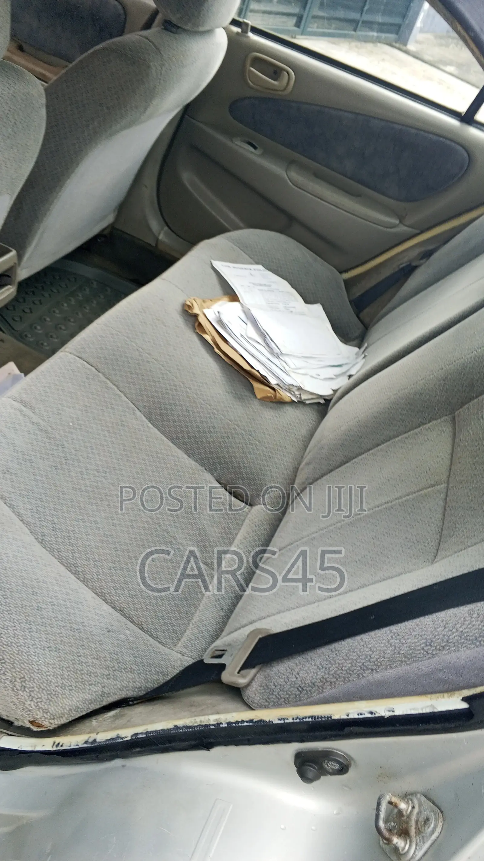 Toyota Corolla 1.9 D Hatchback 2000 Silver