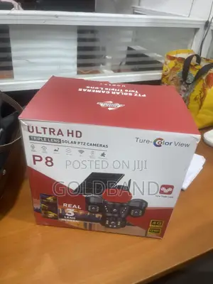 Solar PTZ Camera With Triple Lens View