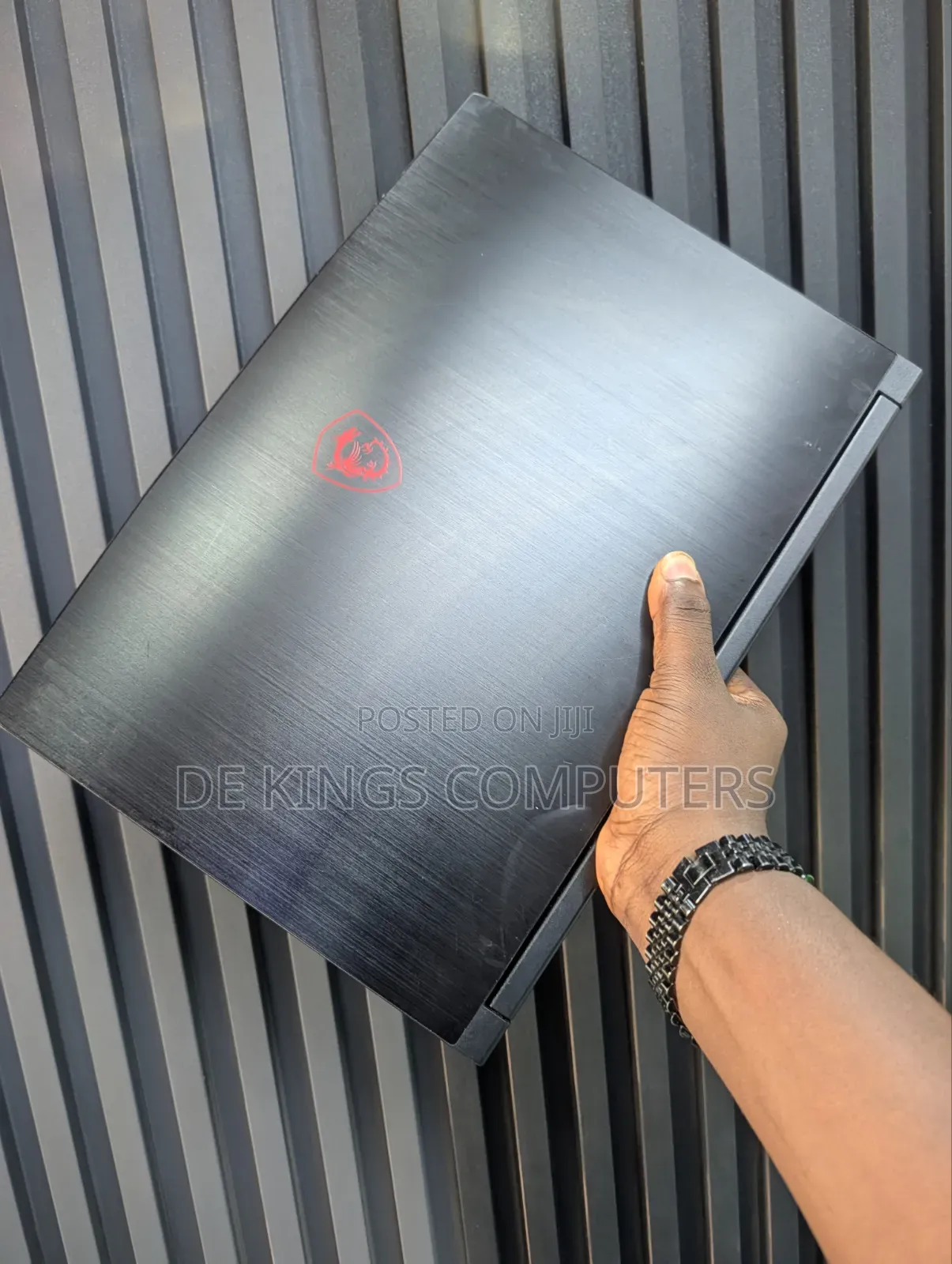 Laptop MSI GF65 Thin 10UE 16GB Intel Core i7 SSD 512GB