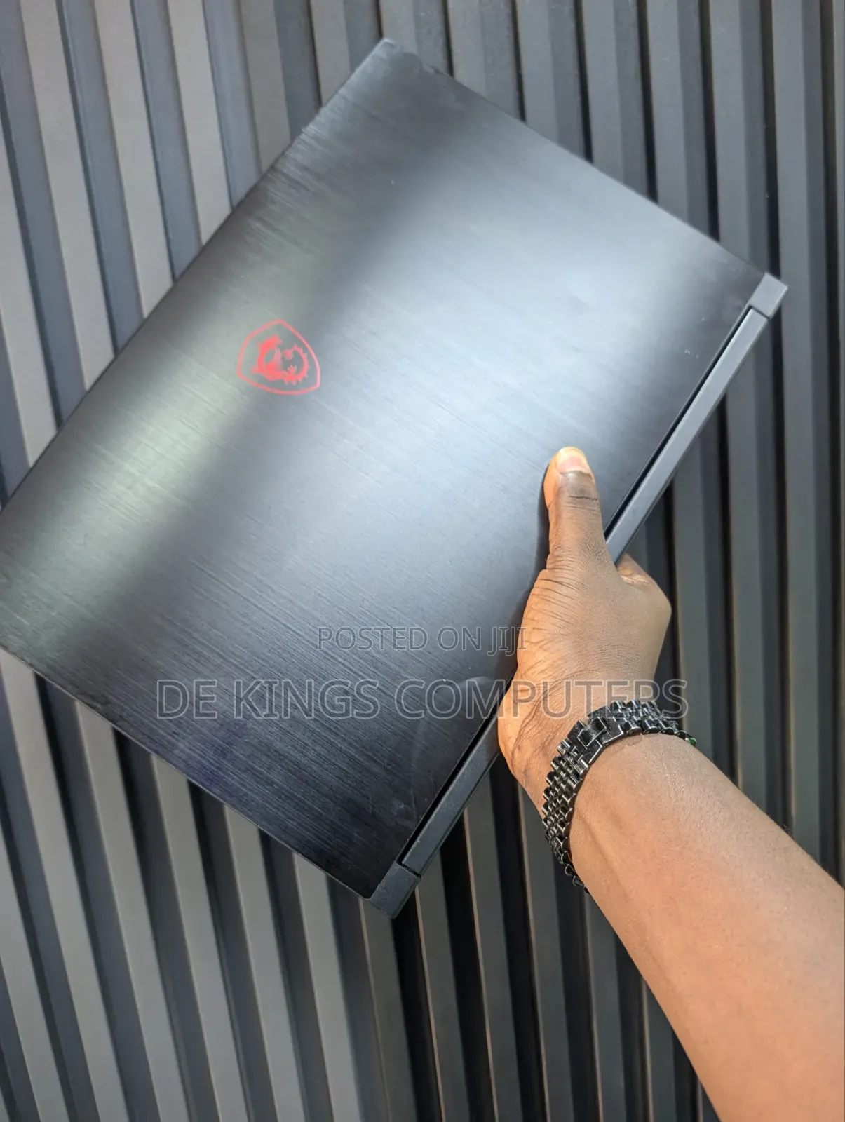 Laptop MSI GF65 Thin 10UE 16GB Intel Core i7 SSD 512GB